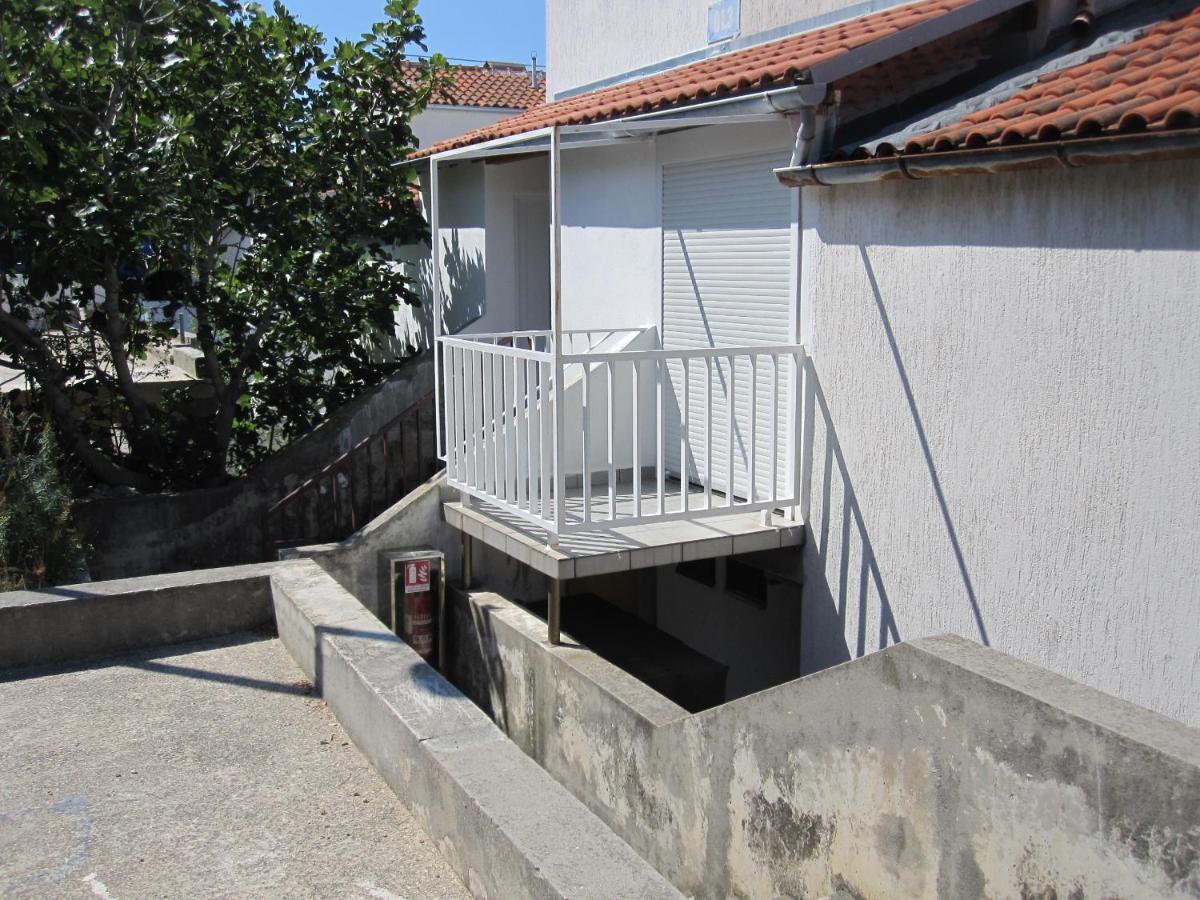 Apartman Zaglav Apartment Martinscica  Luaran gambar